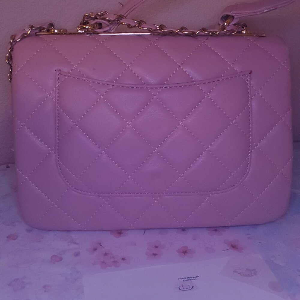 Pink Purse - Picture 2 of 4